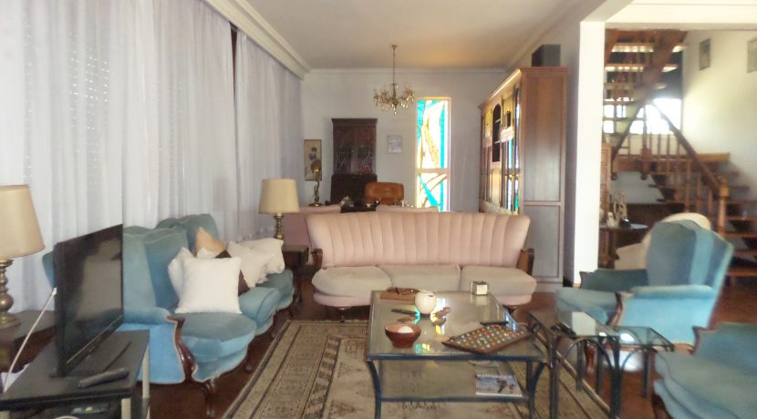 TERRAIN 3000 M² AVEC VILLA AMBOHBAO (5)