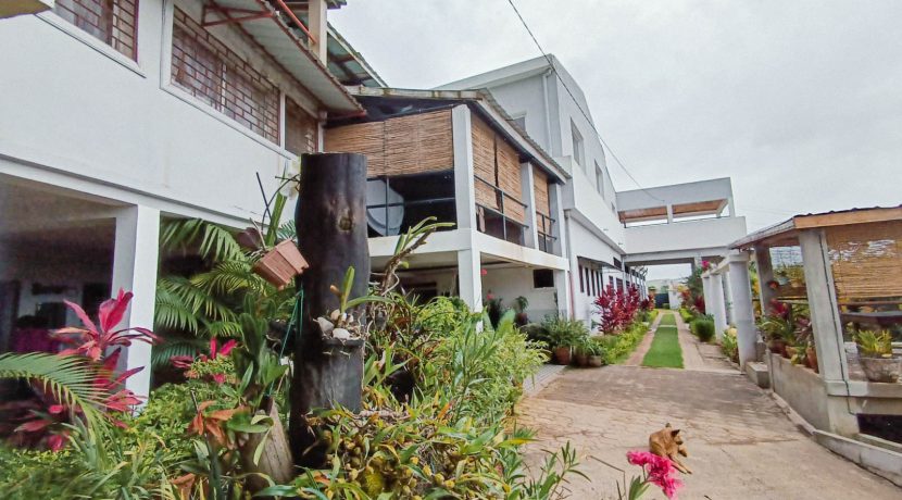 6ad17dc8-ad74-4081-a39a-5d41143aa30f