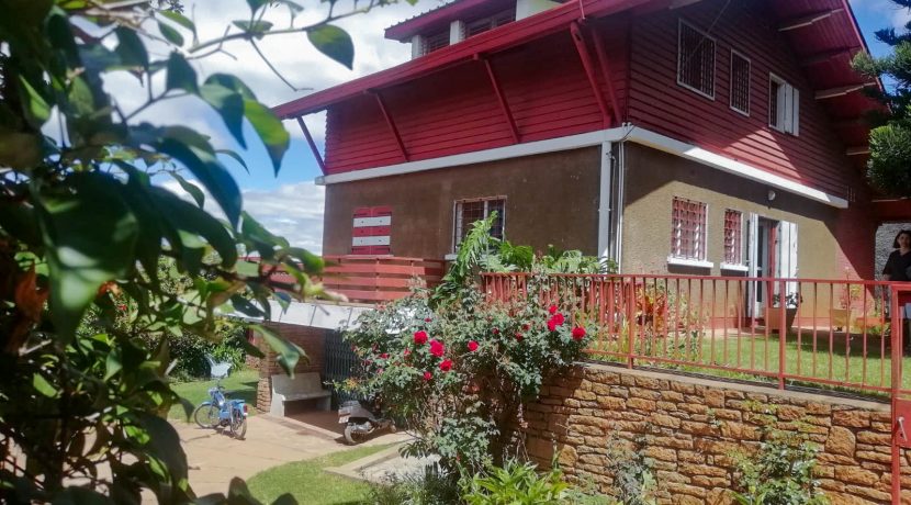 84a5ff74-53e5-41cd-a108-6c4a4eb437a8