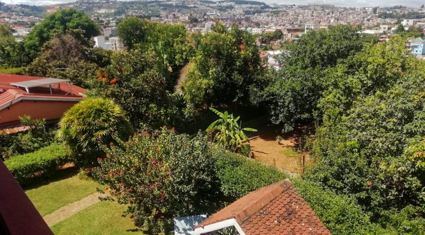 bb419a24-28df-4d6d-bad2-15d9eef8e9df