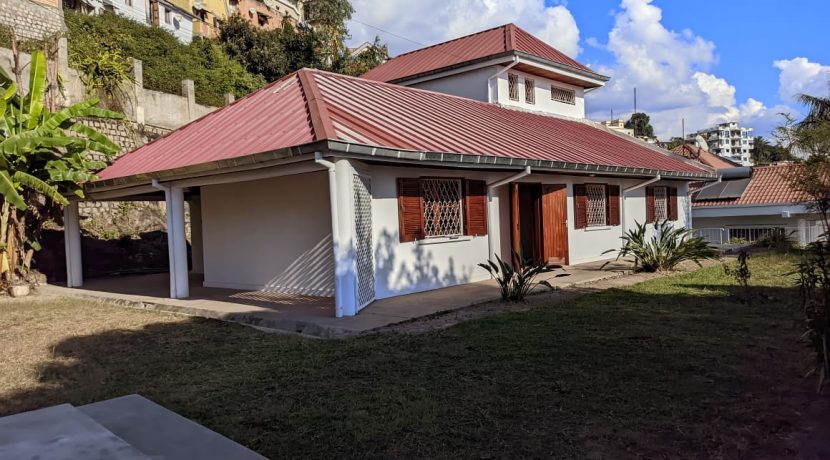 3fdfb996-a453-48e0-8a32-712ea03fd13f