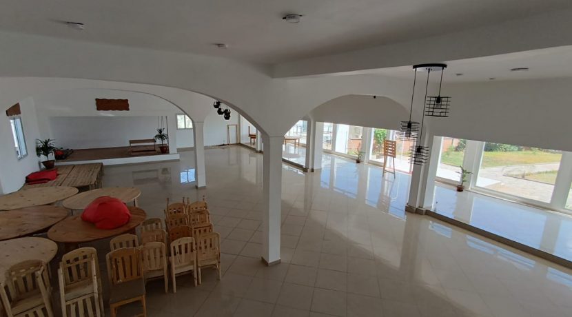 7f413795-7aa3-48da-a189-689d8800a84b (1)