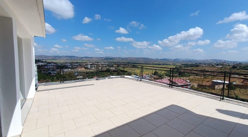 c336dd78-4867-4d06-888a-9e5c92a1d11b