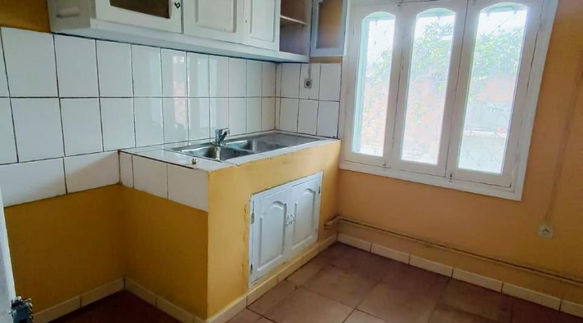 56454380-af35-4812-82f3-4dfddecc215a