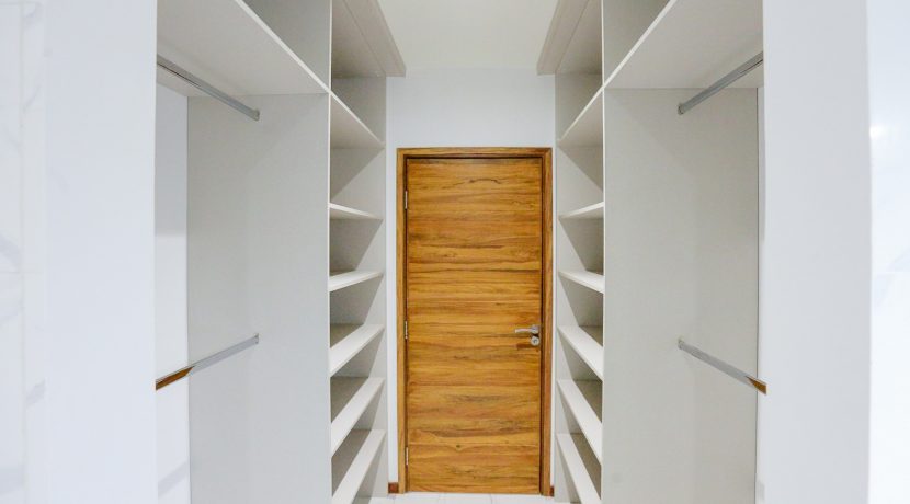 WhatsApp Image 2024-10-14 at 10.47.29