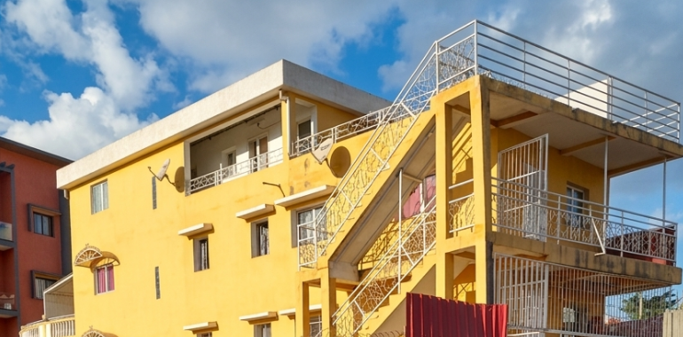 Maison à 3 étages, 400 m², By-Pass